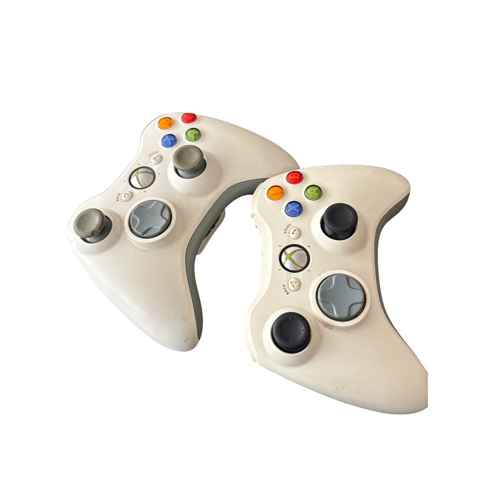 Lot of 2 Microsoft Xbox 360 Wireless Controllers White‎ OEM Genuine Gamepads